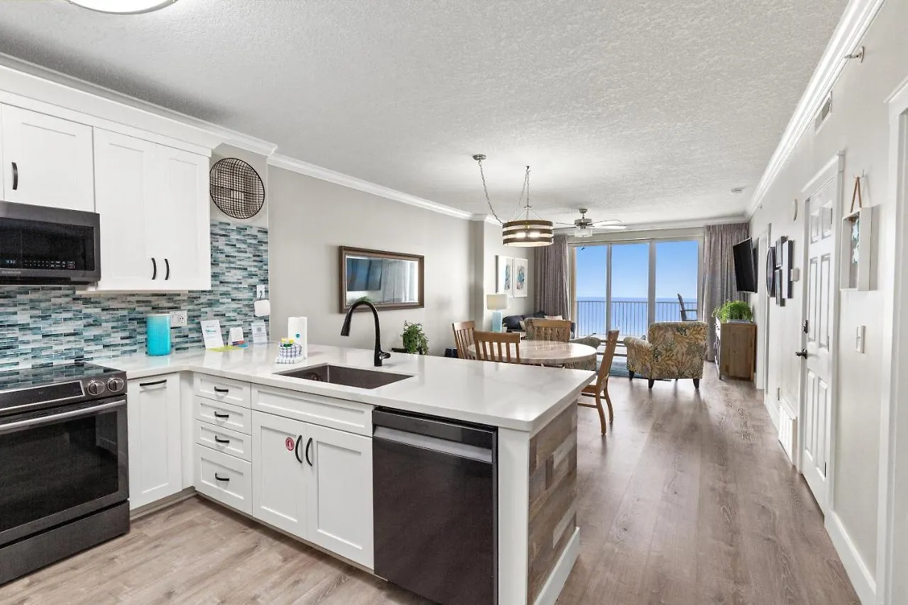 Holiday home Beautiful Ocean Views! 2-Bedroom, 2-Bathroom! Resort Pools! Panama City Beach