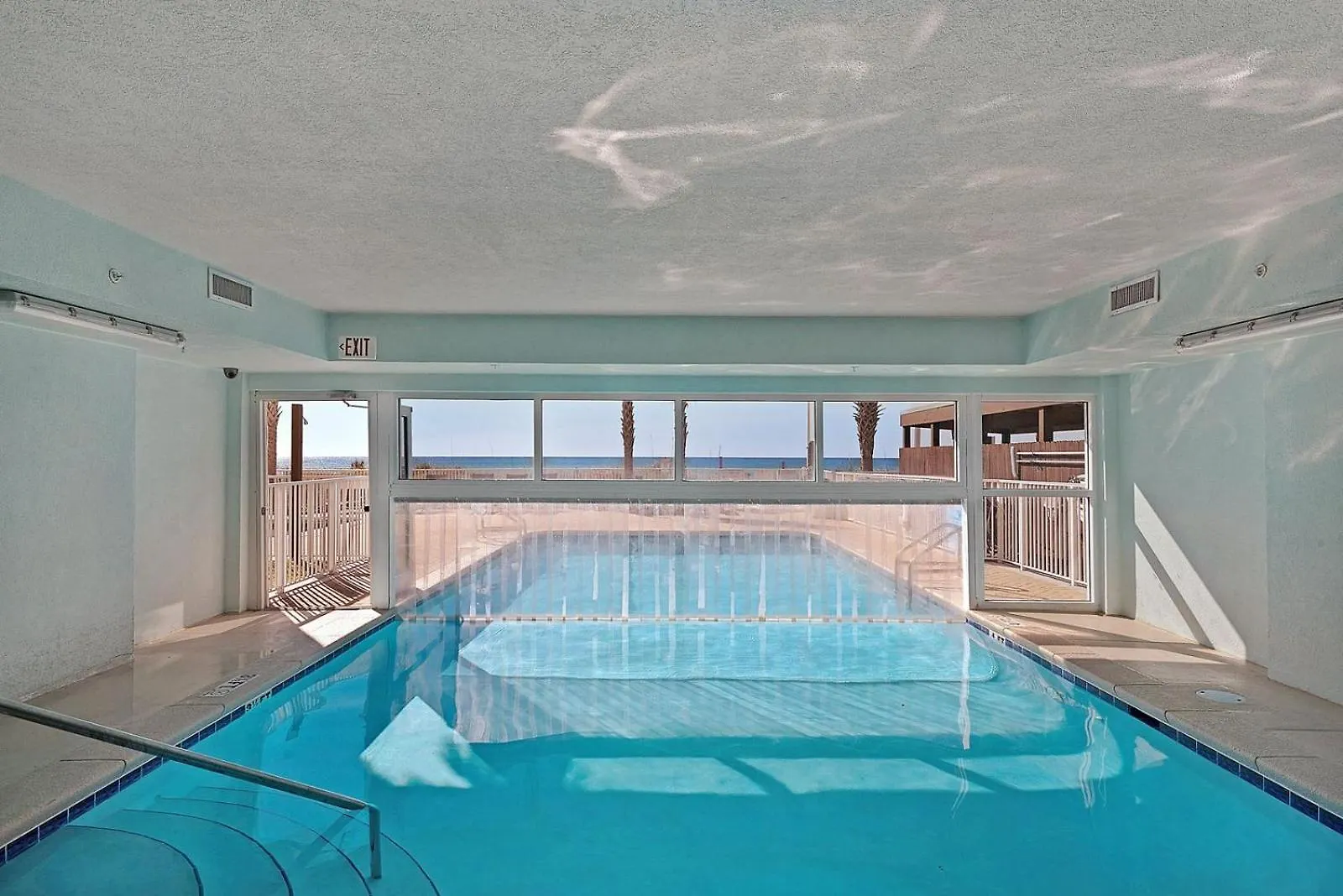 Beautiful Ocean Views! 2-Bedroom, 2-Bathroom! Resort Pools! Panama City Beach