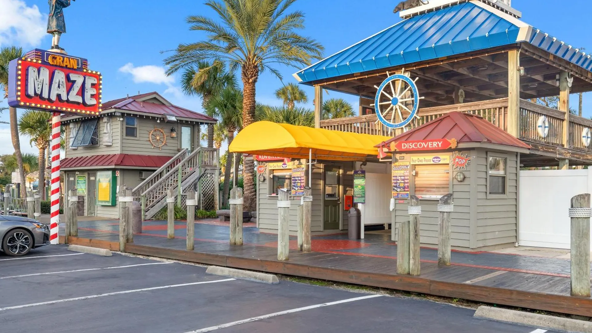 Beautiful Ocean Views! 2-Bedroom, 2-Bathroom! Resort Pools! Panama City Beach